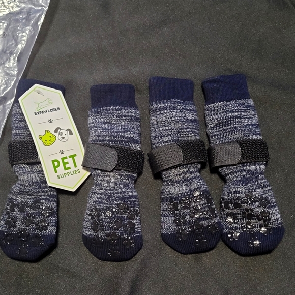 New Expawlorer Double Sided Anti-Slip Dog Socks~Adjustable - Picture 4 of 11